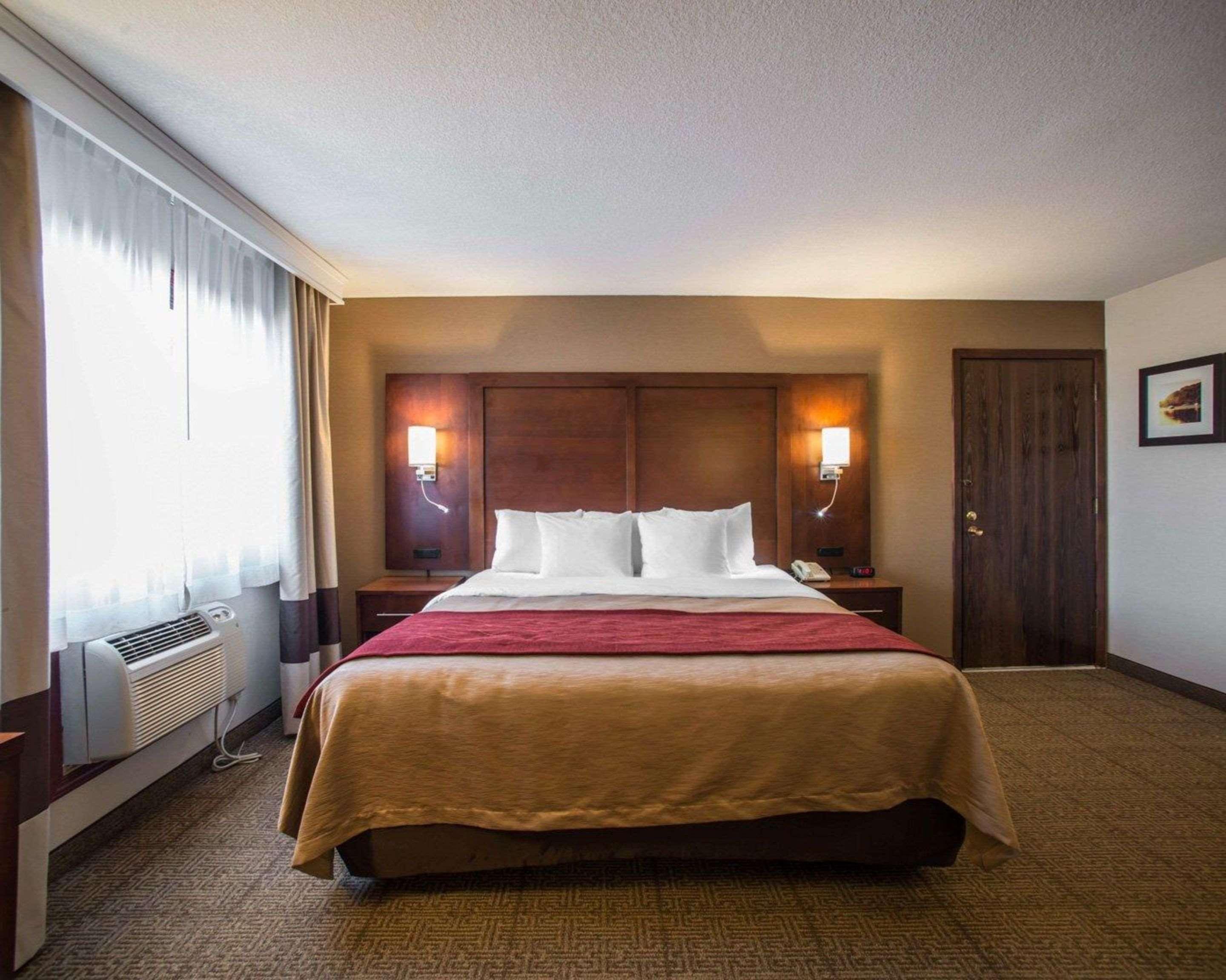 Quality Inn & Suites Boonville - Columbia エクステリア 写真